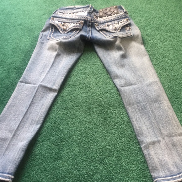 Miss Me Cropped Black and Silver Sequin Jeans - Picture 4 of 9